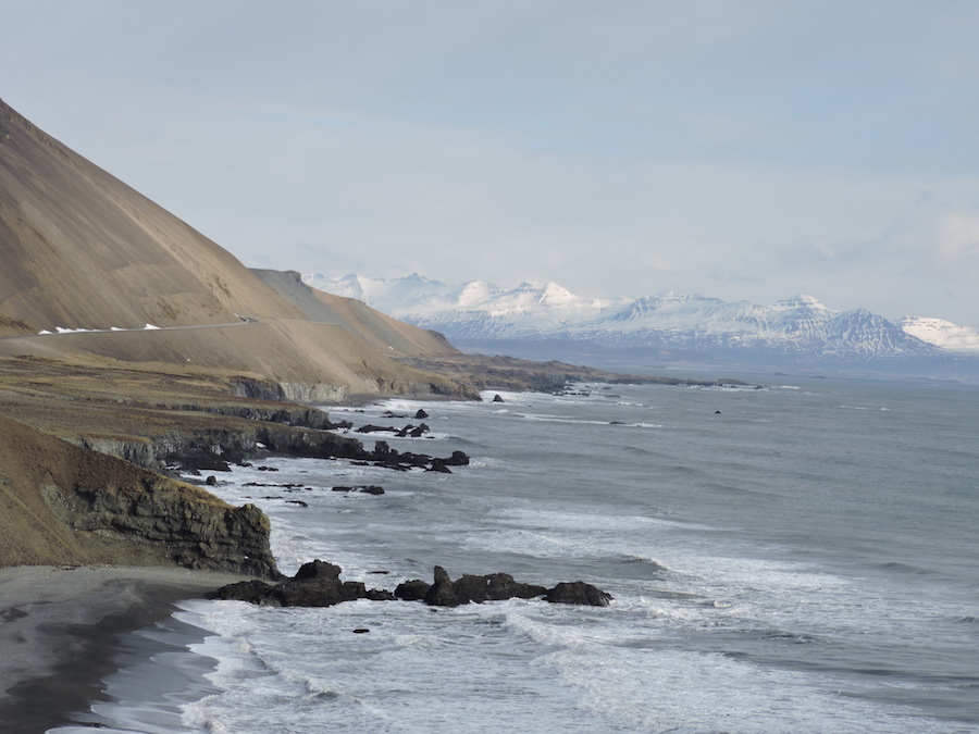 Islanda Fiordi Est via costiera mare