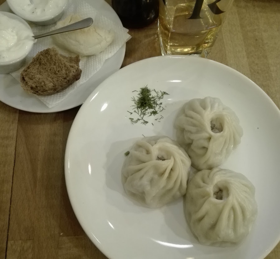 Mongolian-mangiare-a-san-pietroburgo