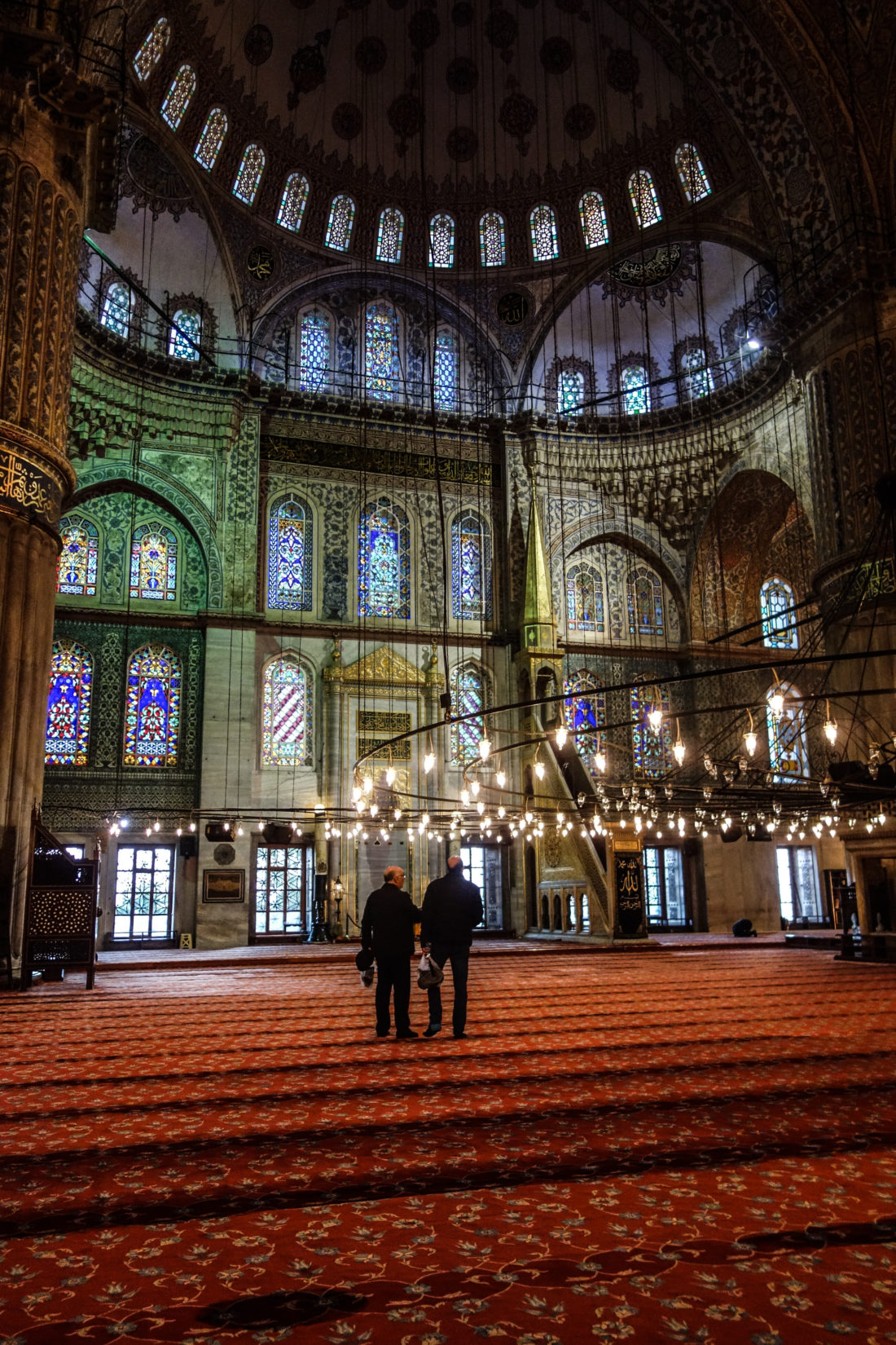 Interno della Moschea Blu di Istanbul
