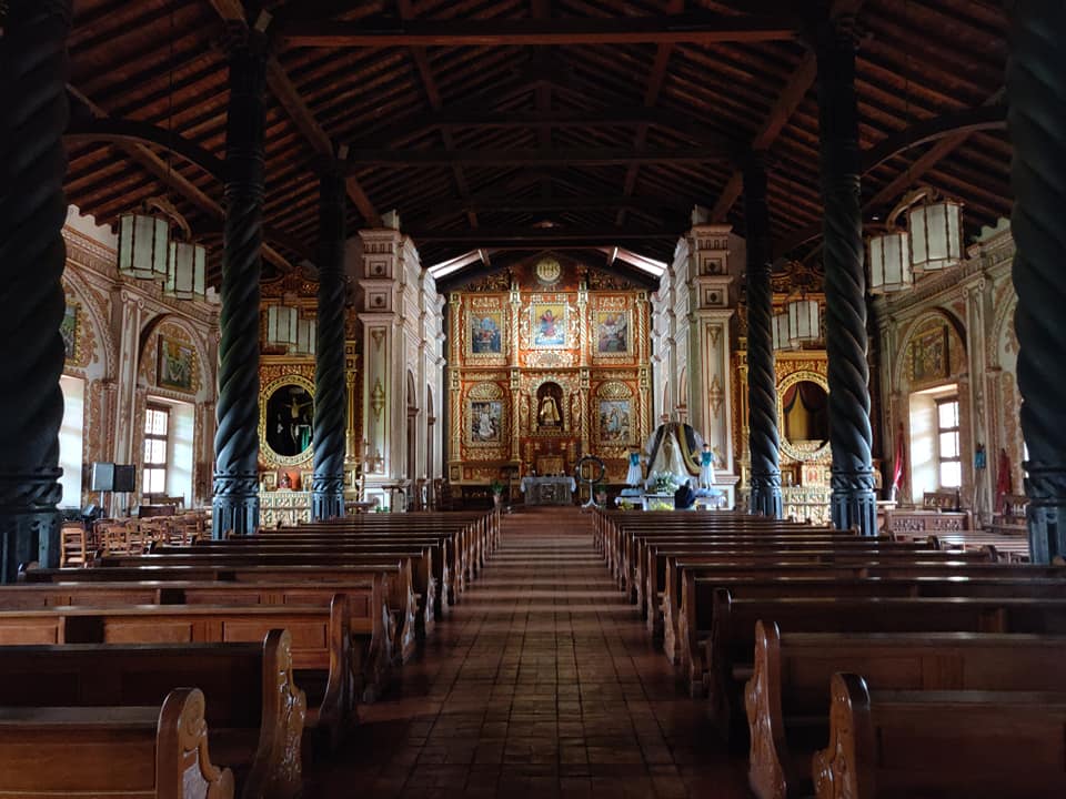 interno della chiesa gesuitica di San Jose de Chiquitos