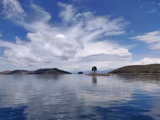 lago titicaca in Bolivia tra Copacabana e Isla del Sol