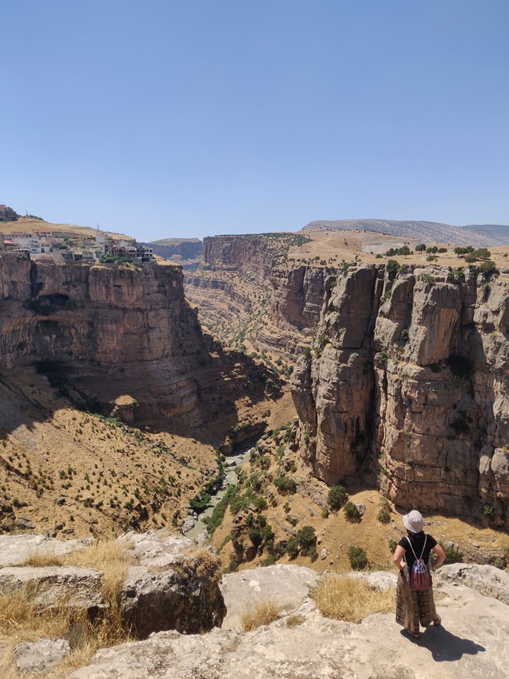 La vista del canyon fluviale da Rawanduz